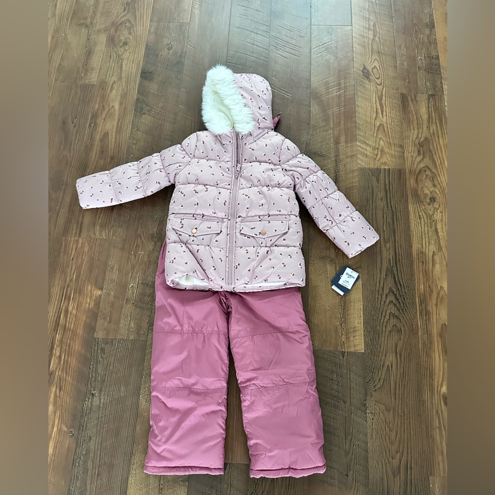 NWT Little Girls Pink Snowsuit (Snow Pants & Jacket)